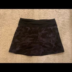 Lululemon camo tennis skirt